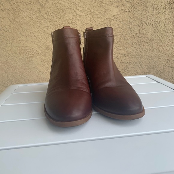 Alex Marie brown leather booties size 9M - Picture 3 of 15